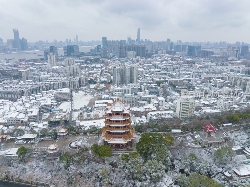 武汉黄鹤楼公园雪景风光