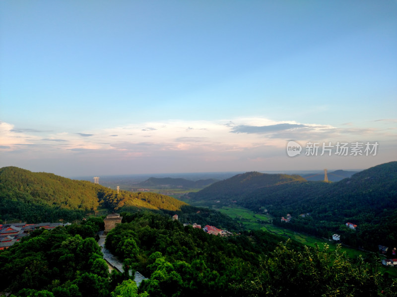 山林风光全景图