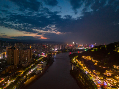 甘肃兰州中山桥晚霞夜景航拍图