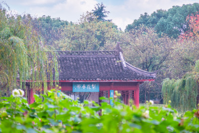 南京钟山风景名胜区明孝陵中的建筑风景