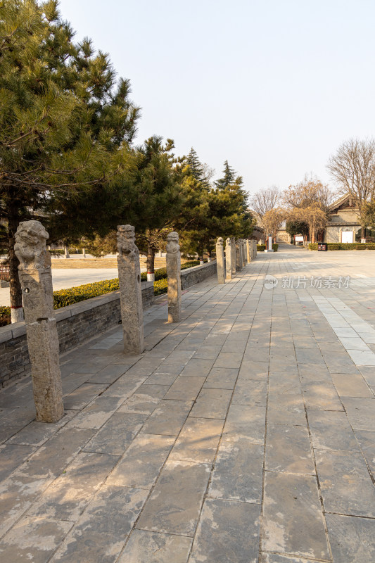 山西万荣李家大院