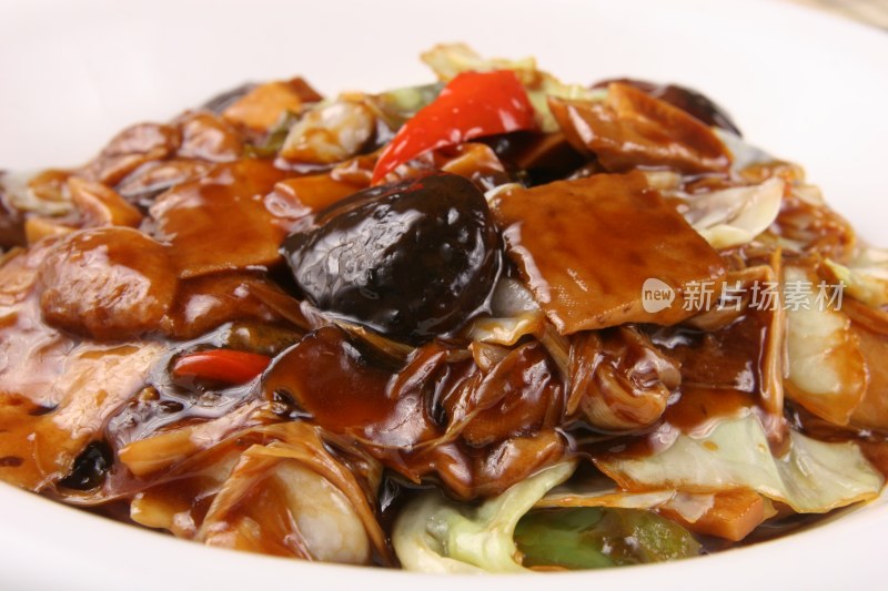 蚝油菌菇卷心菜