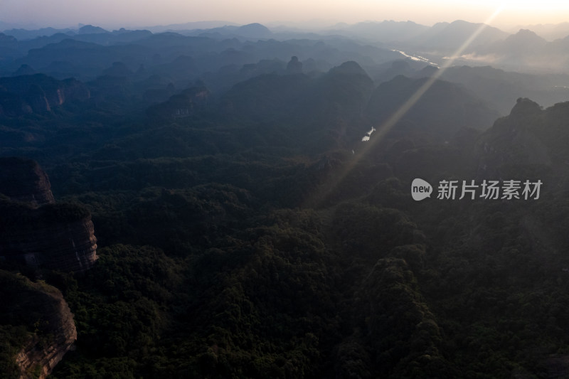 广东韶关丹霞山风景区航拍摄影图