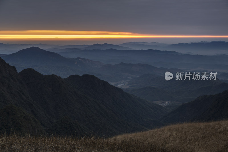 江西武功山日出