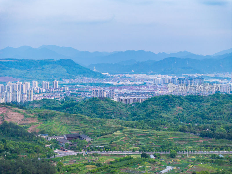 航拍浙江省台州市天台县城市风光