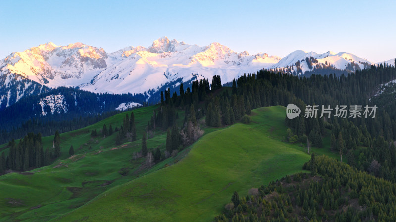 航拍草原雪山森林自然风光