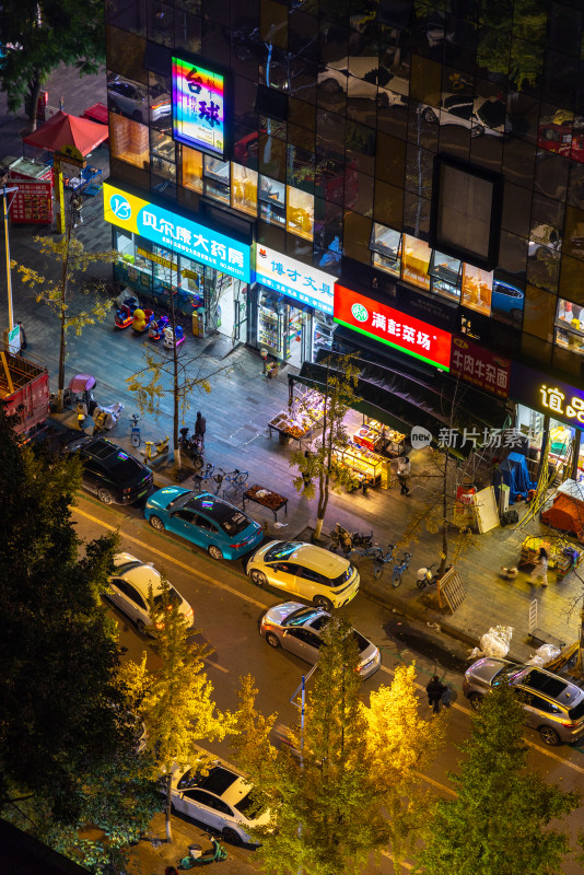 成都郫都区灯火通明的繁华都市夜景