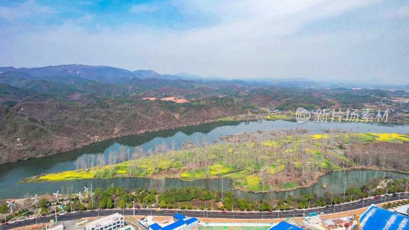 山川河流岛屿油菜花风景航拍