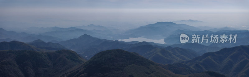 杭州余杭黄湖王位山春天航拍全景