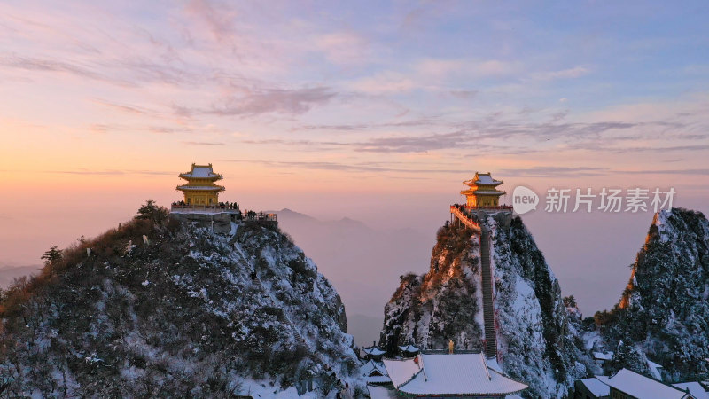 河南洛阳老君山雪景