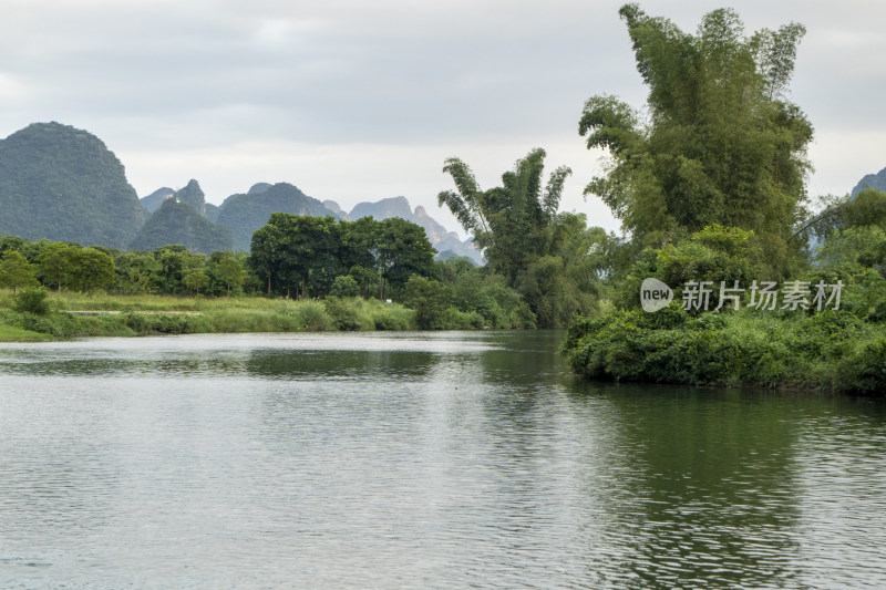 阳朔遇龙河风光