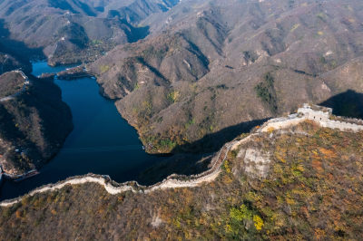 北京黄花城水长城秋季风光航拍照片