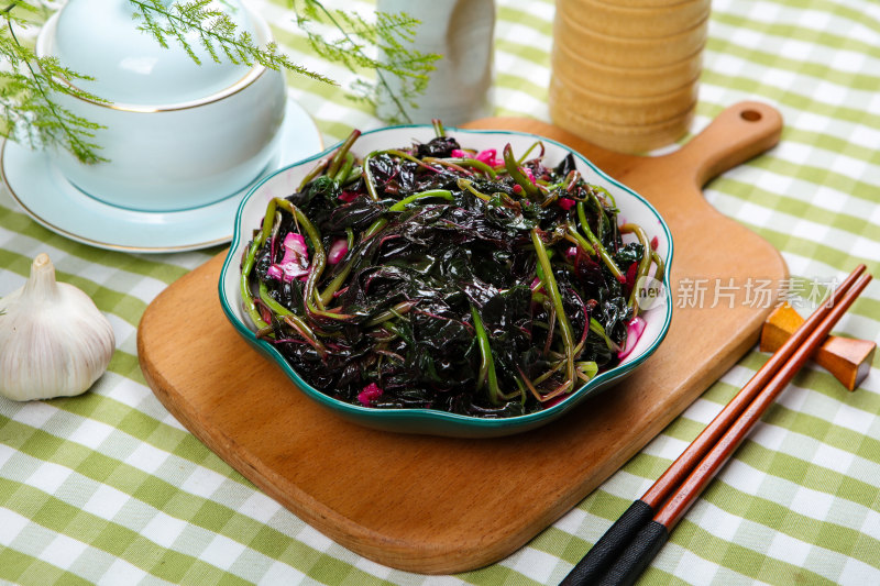 营养美味炒苋菜