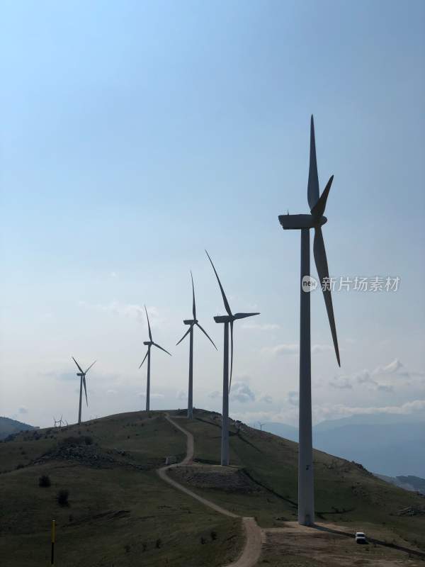 风力发电与自然风光  清洁能源