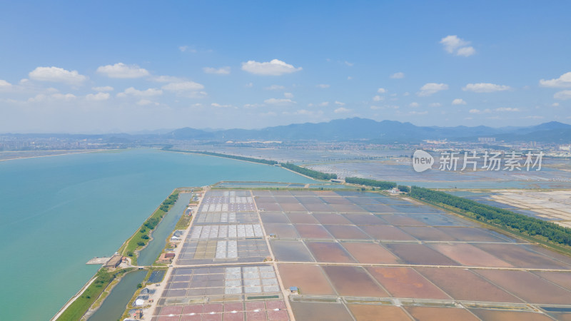 航拍福建泉州泉港——山腰盐场