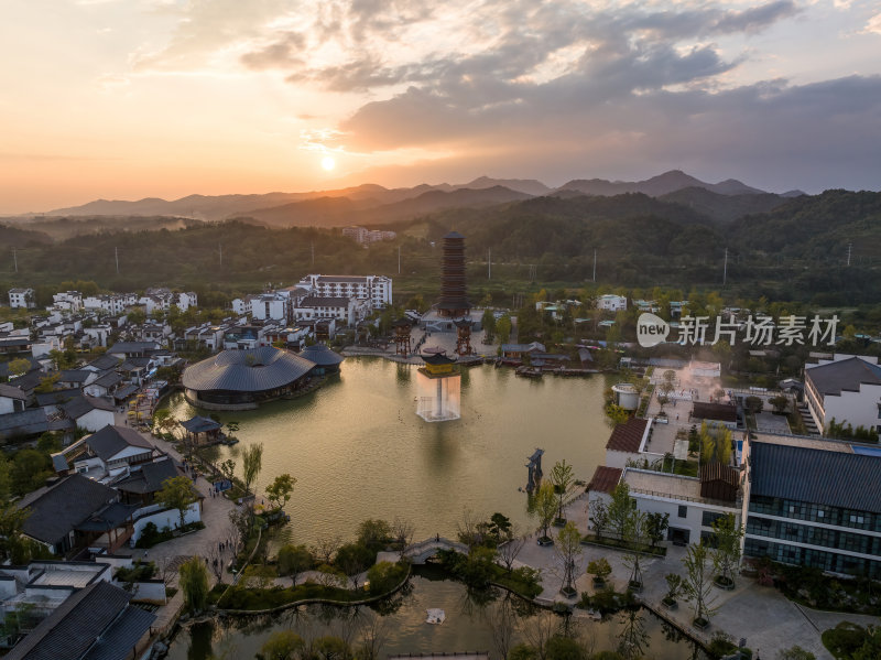 江西上饶网红景点婺女洲日落夜景航拍