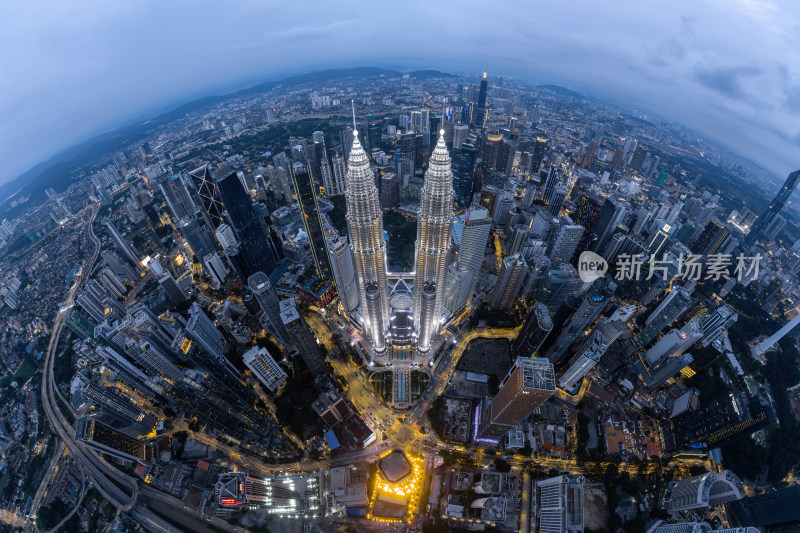 马来西亚吉隆坡莫迪卡石油双子塔夜景