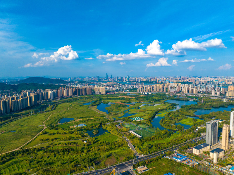 湖南长沙岳麓区洋湖湿地公园航拍