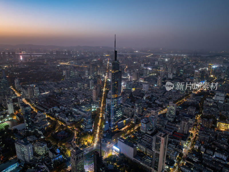 江苏南京CBD紫峰大厦建筑群日落夜景航拍