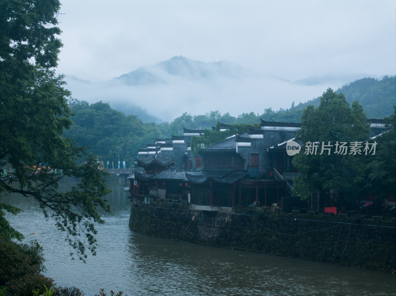 国风古建筑烟雨江南意境