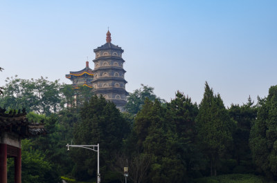 青岛湛山寺佛塔