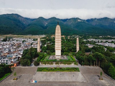 大理崇圣寺三塔