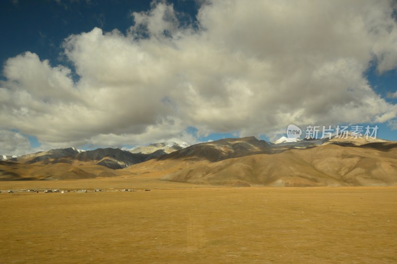 北京至拉萨路上的风景