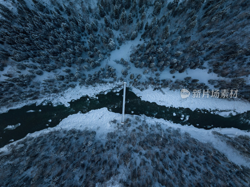 新疆北疆阿勒泰禾木冬季雪景童话世界航拍