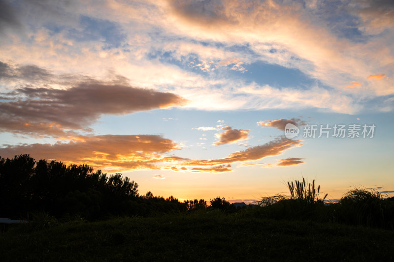 夕阳晚霞