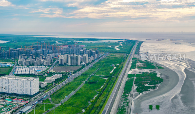 航拍上海奉贤南汇新城海滩临港滴水湖