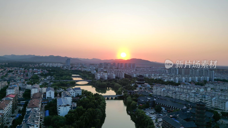 航拍山东潍坊青州古城夕阳晚霞