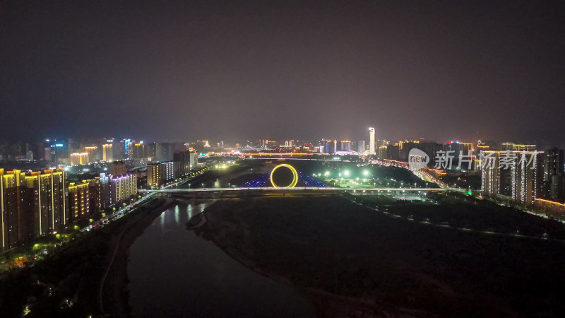 陕西宝鸡渭河两岸夜景灯光航拍图