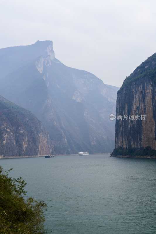 长江三峡重庆奉节瞿塘峡山水风光