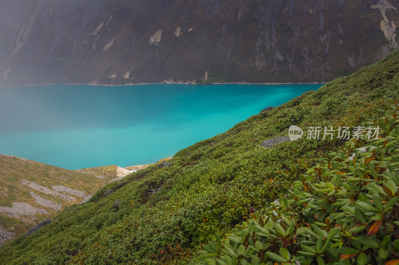 西藏山南山水自然风景