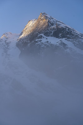 西藏日喀则珠峰东坡嘎玛沟喜马拉雅山脉雪山