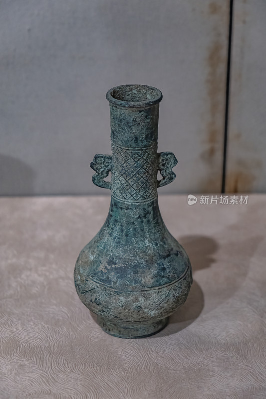 四川德阳绵竹博物馆藏文物宋代铜瓶