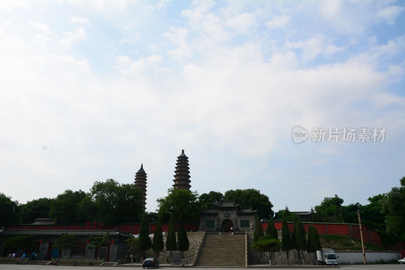 山西太原永祚寺双塔寺