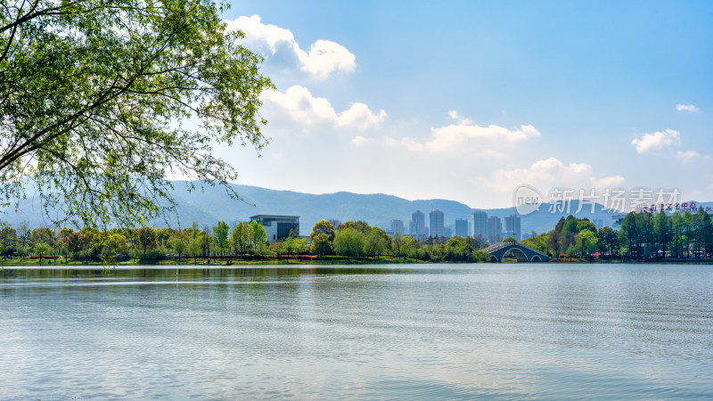 湖北黄石磁湖情人路风景