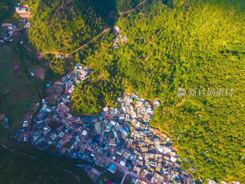 航拍山区乡村田园风光