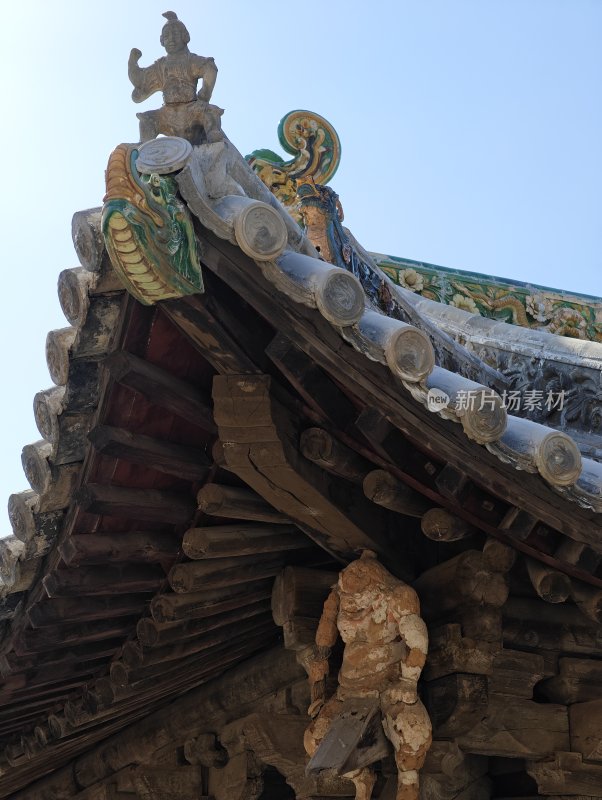 山西晋城青莲寺古建筑斗拱细节特写