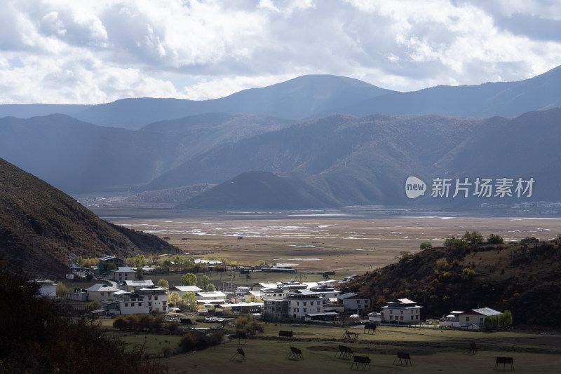 纳帕海草原美景