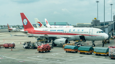 成都双流机场四川航空飞机