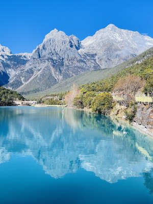 丽江蓝月谷玉龙雪山