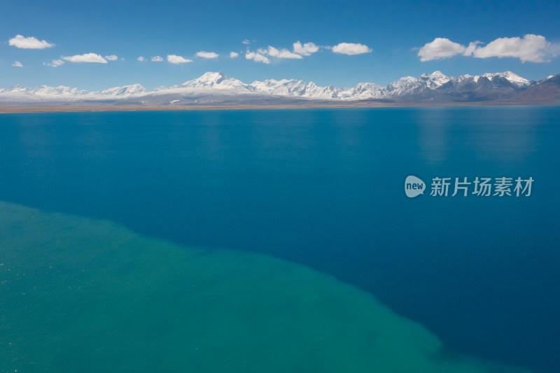 雪山高原圣湖佩枯错