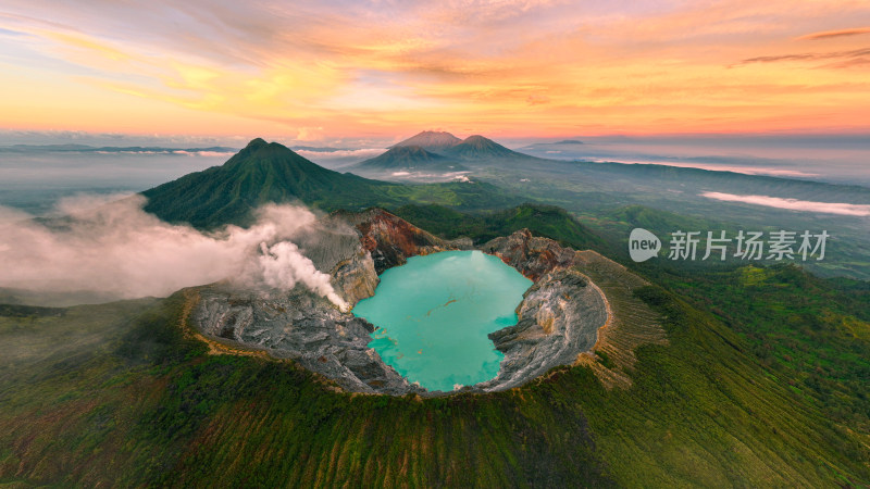 印尼东爪哇岛ljen火山全景航拍