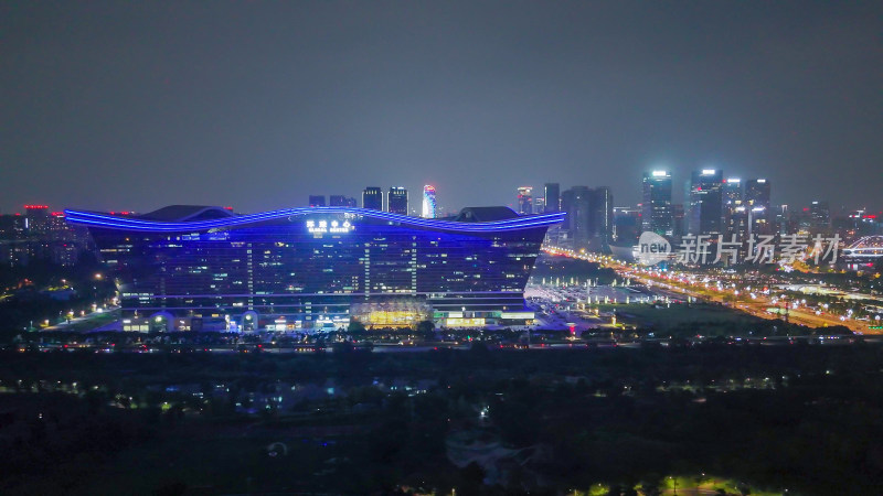 航拍四川成都环球中心夜景