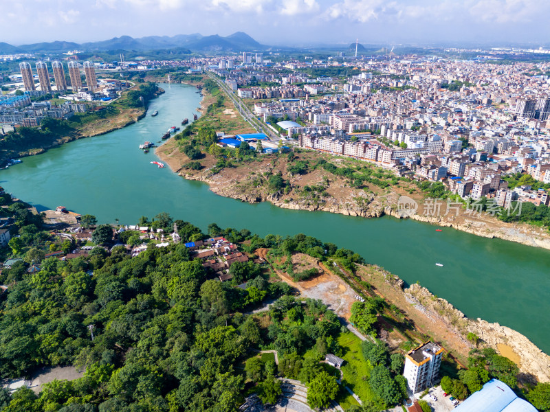 广西来宾城市大景航拍图