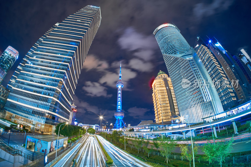 上海陆家嘴的夜景