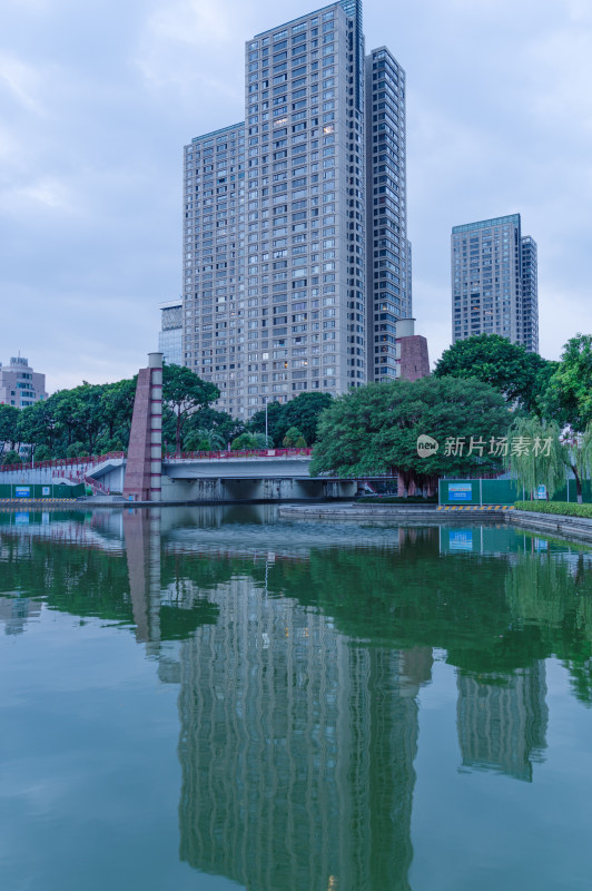 佛山千灯湖公园城市摩天大楼建筑