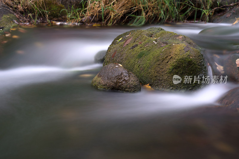 山涧溪流慢门摄影